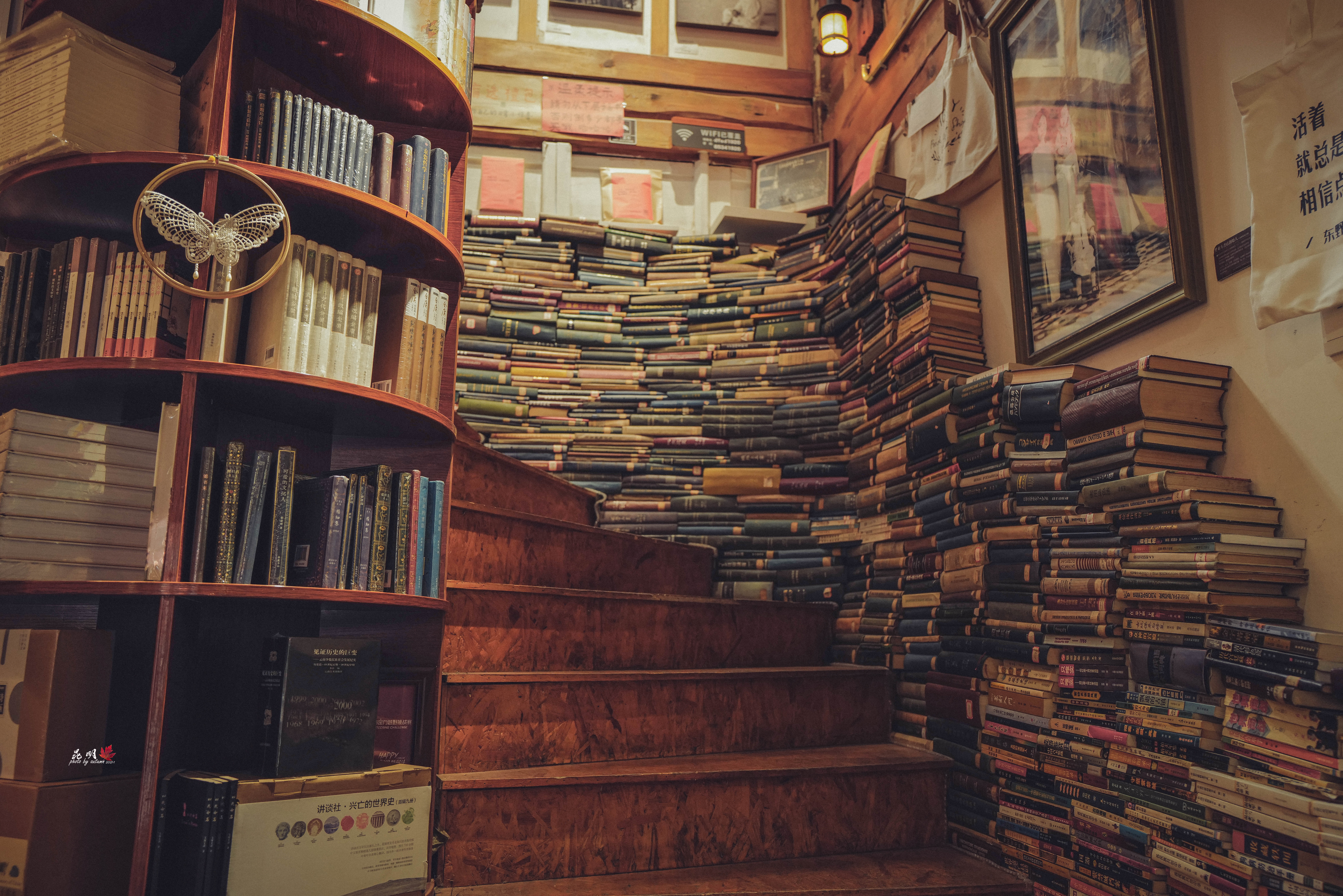 欧洲最早采用君权神授的君主,古代欧洲君主权利