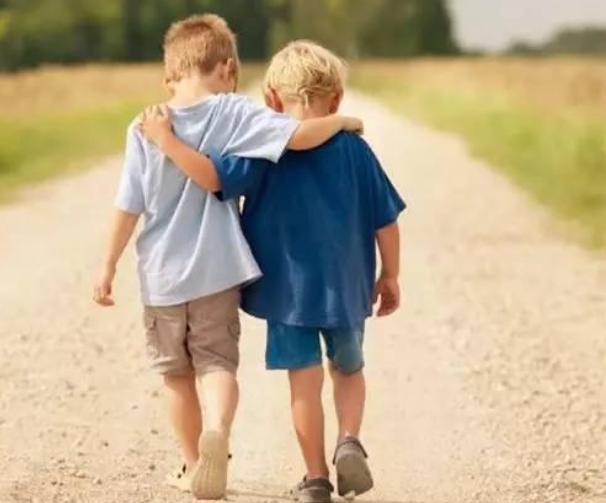 鄂西北不能没有袁老，有了袁老鄂西北才显得更加健康辉煌