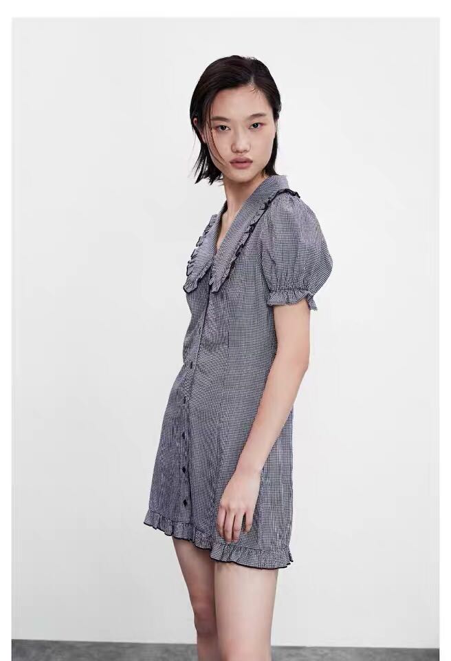 看着不好看的衣服上身却惊艳,看起来不好看但是穿起来很舒服