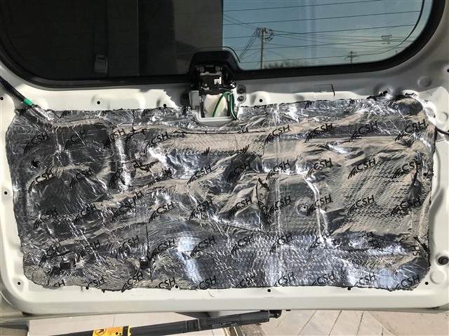 车内呕吐异味去除方法,车内去异味放什么最好