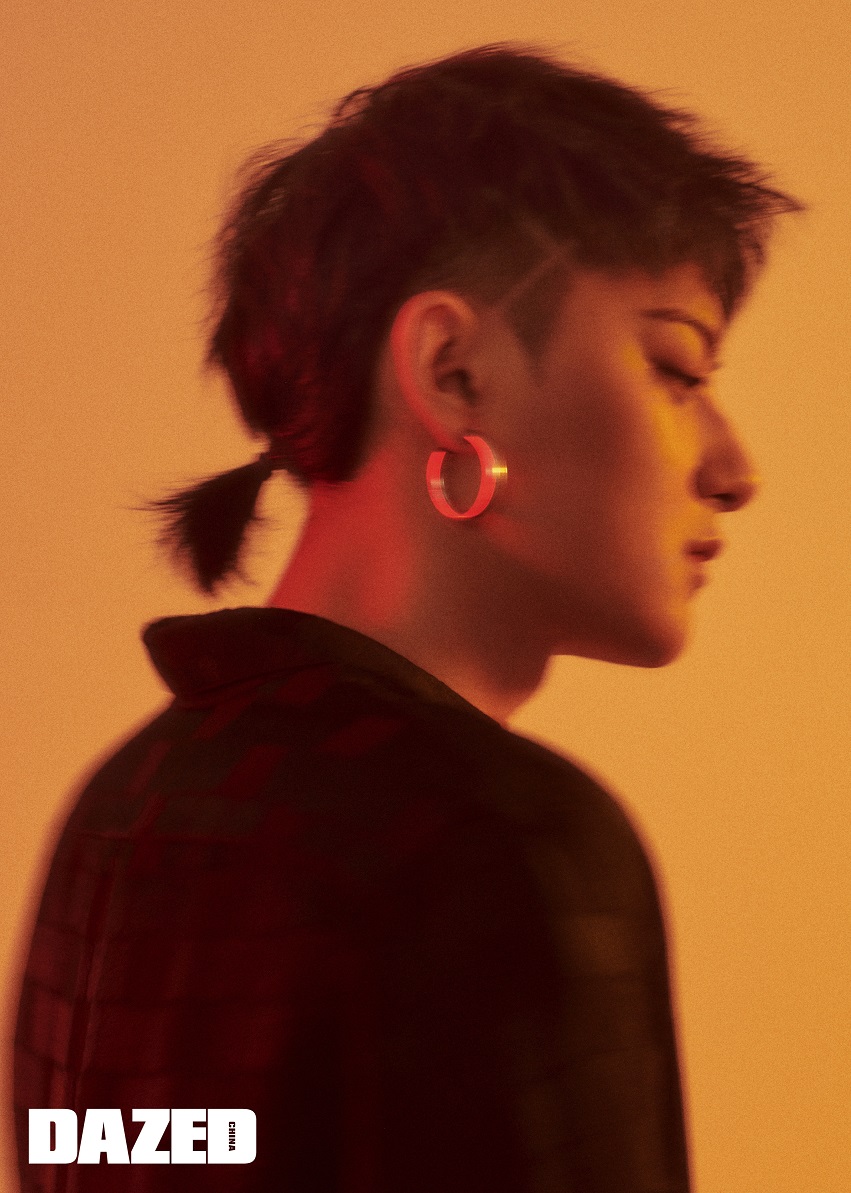 黄子韬综艺龙须发型,黄子韬封面照