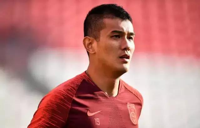 洛阳这位球员为中国队胜利立了大功！速看是你的校友吗？