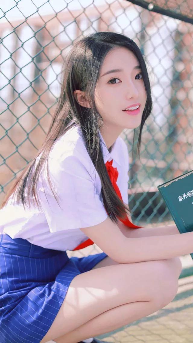 谈了六年的男朋友，要跟我提出分手，我该怎么做才能挽回他？