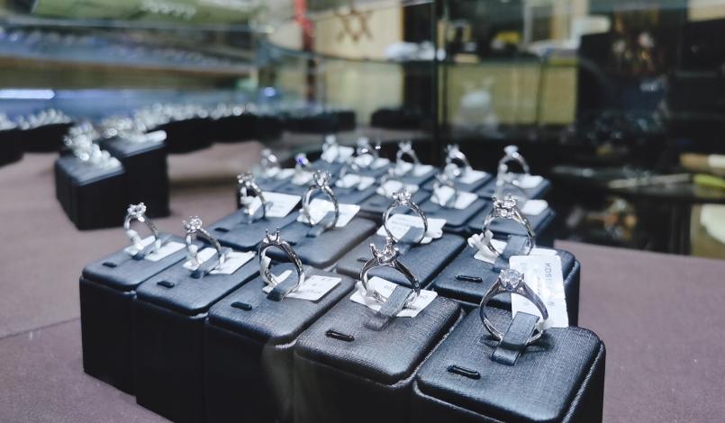 bluenile现在能在哪买,bluenile购买攻略