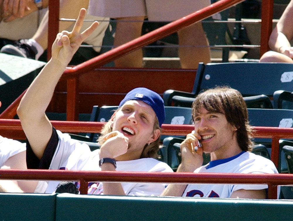 接受是一种美，致敬正在优雅老去的闪电侠，诺天王和UFO