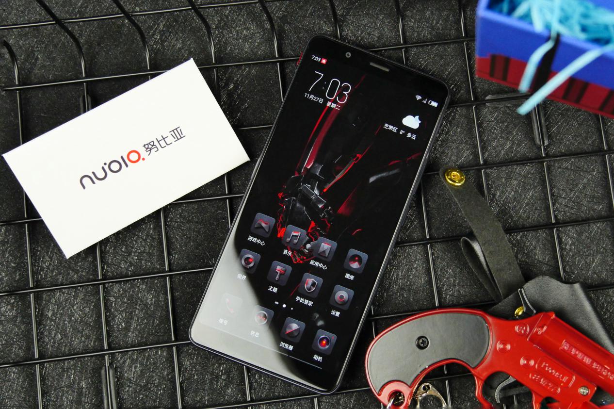 红魔mars和黑鲨helo哪个更好用,红魔mars和小米黑鲨helo哪个好