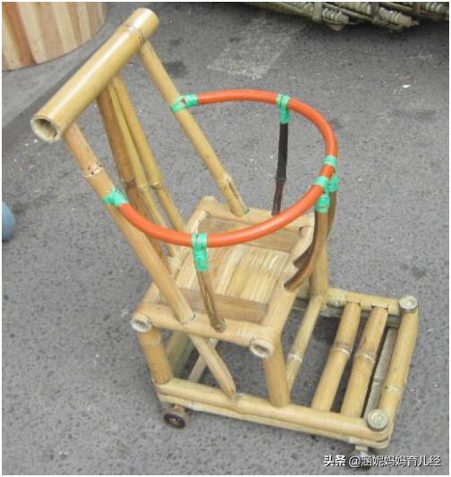 那些关于婴儿车的故事和“事故”,有亲身体会的爸妈都会心一笑