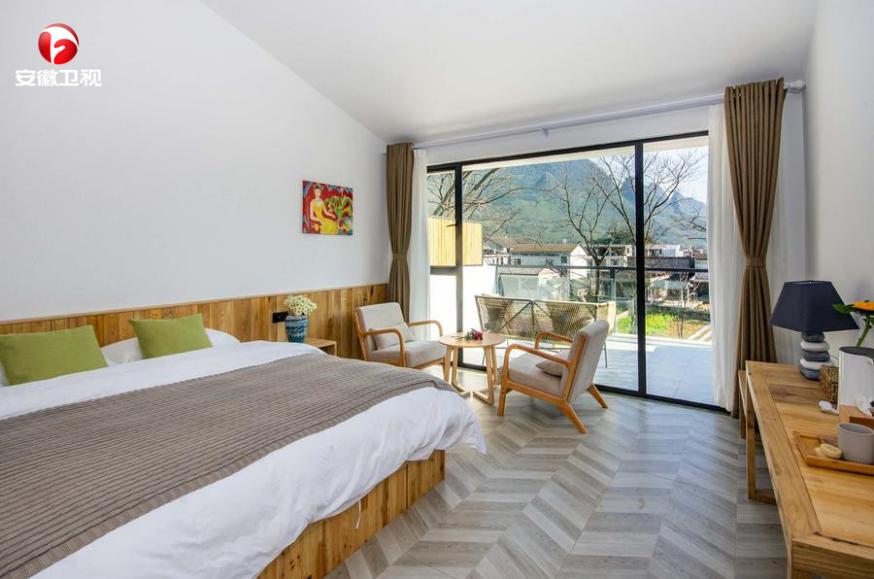 《民宿里的中国》重回万峰林，慕名而来尝鲜人间至味！