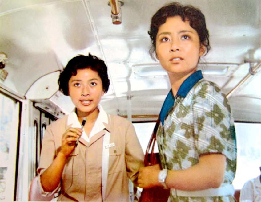 64岁庞敏：《小字辈》演小方，《渴望》饰田莉，后来息影为哪般