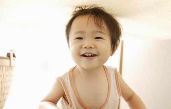 宝宝迟迟不说话有什么好办法,宝宝迟迟不发动怎么说