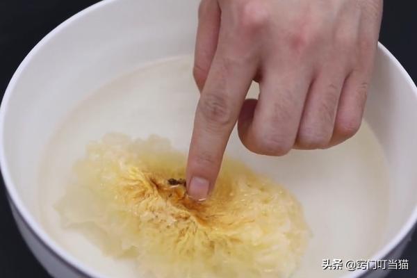 泡发银耳免煮,正确的泡发银耳的方法
