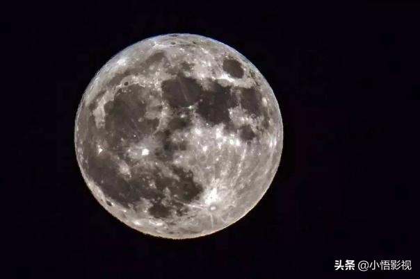 老人为什么说不能用手指月亮,农村有一个习俗不能用手指月亮