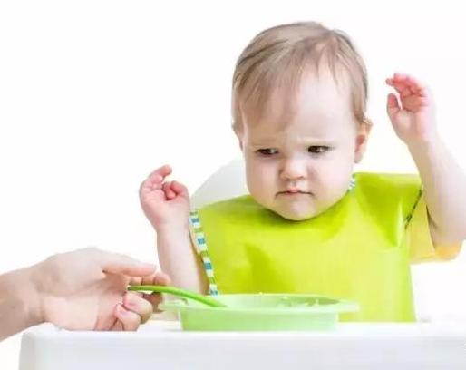 天气热宝宝没胃口怎么办,一岁宝宝没胃口做什么辅食