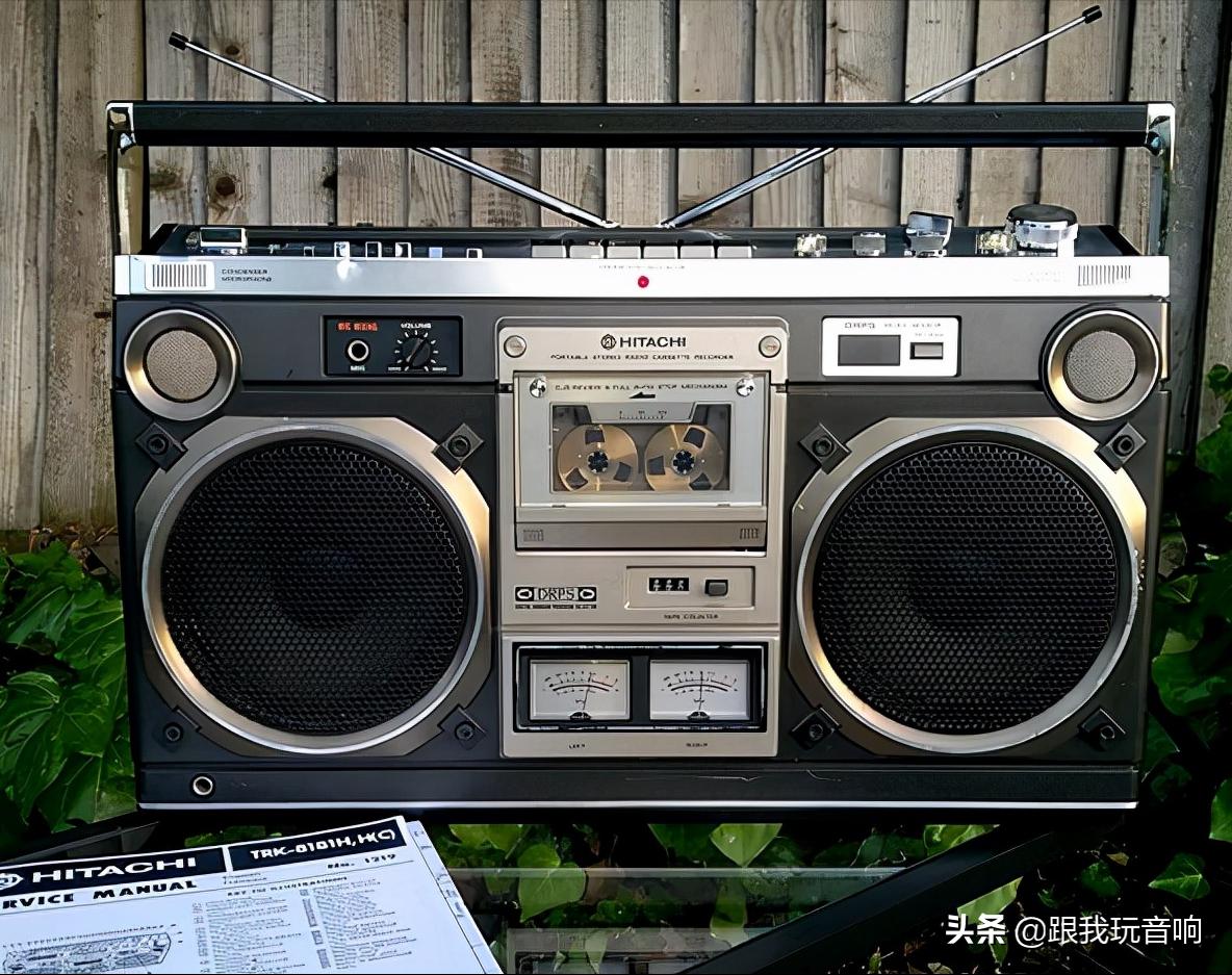 日立收音机2200,日立双卡录音机