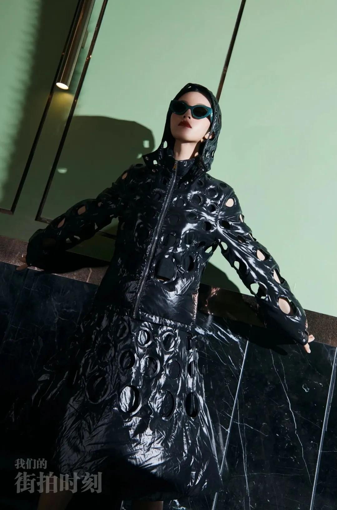 moncler羽绒服国外代言明星,moncler一件羽绒服可以穿几年