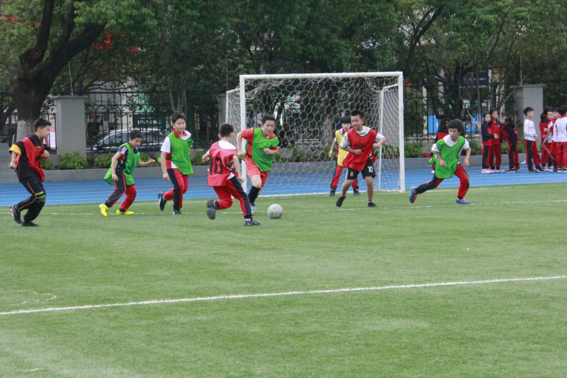 你跑起来真好看！橄榄球、保龄球、网球……球球大作战来啦