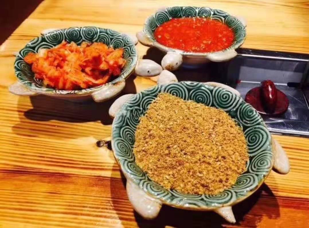 济南正宗龟锅烤肉,探索济南美食