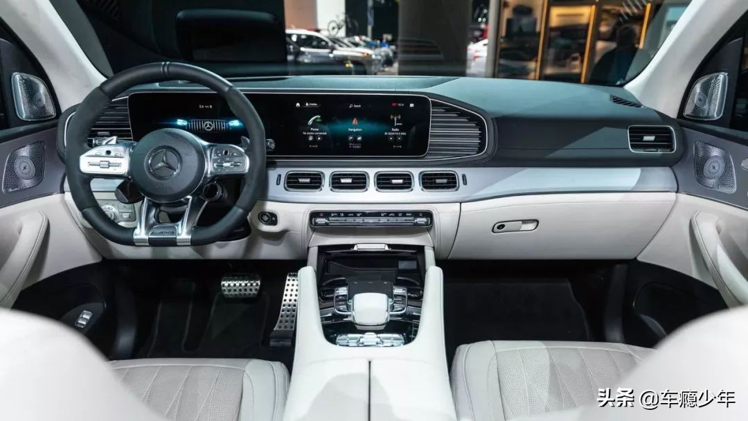 售价146.88万！实拍奔驰GLE63​，X5M最强劲对手