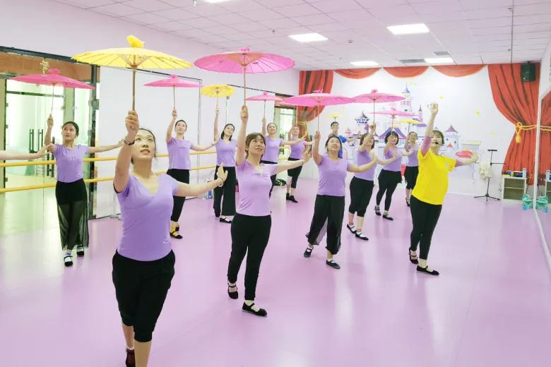 万物复苏·齐舞飞扬|呼和浩特考区师资培训