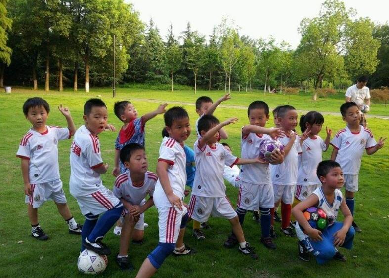 女人一胎最多能生多少个孩子,女人一胎能生多少个