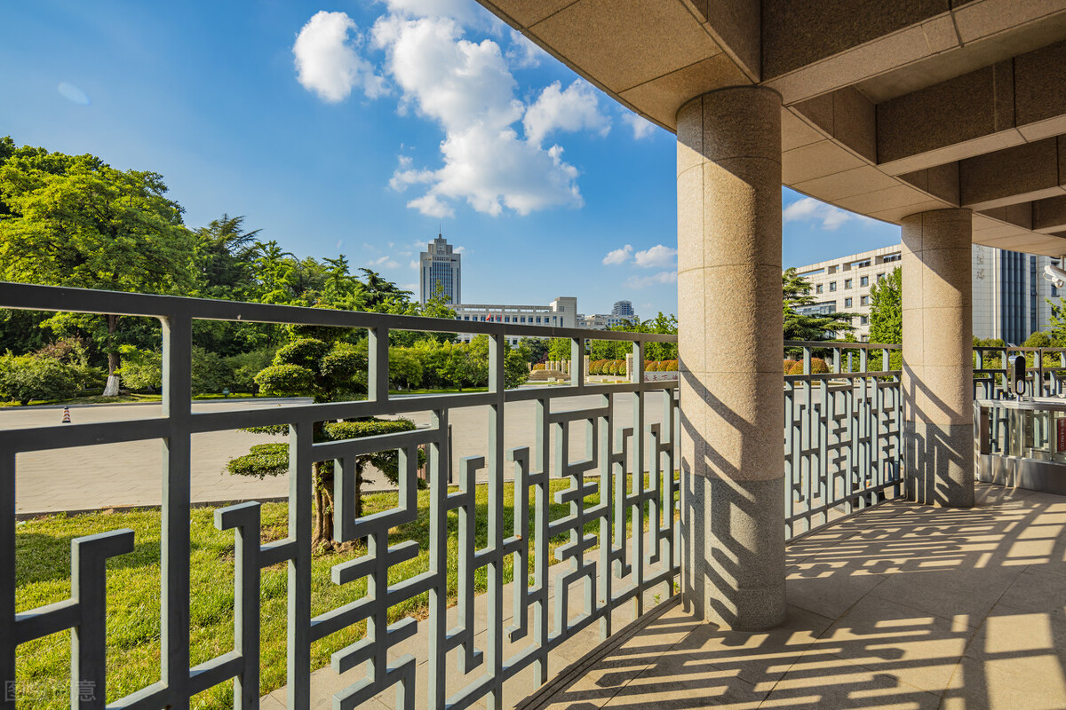 适合女生学的小众专业,女生吃香的十大专业门槛低