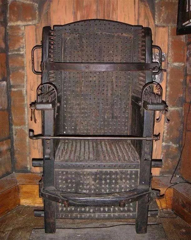 古代国外最残忍的十大酷刑,残忍至极的欧洲古代20大酷刑