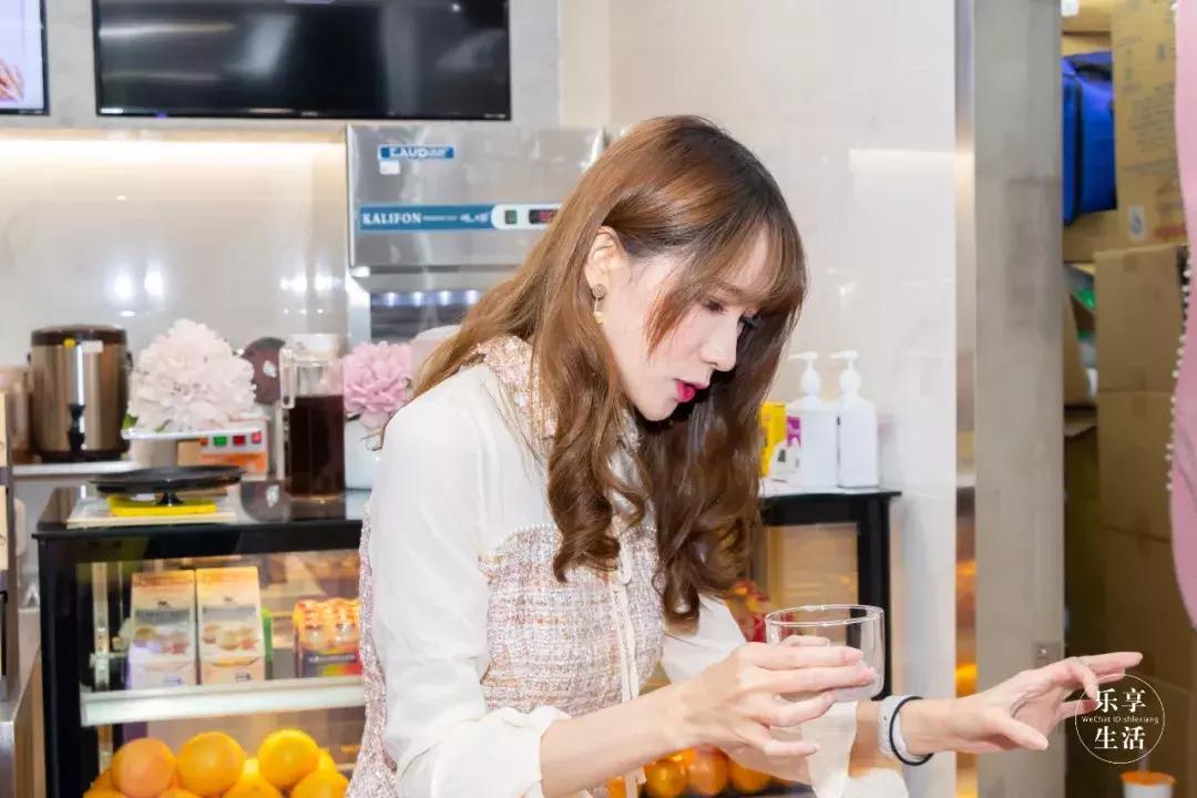 coco新年限定奶茶是好喝的,coco限定饮料