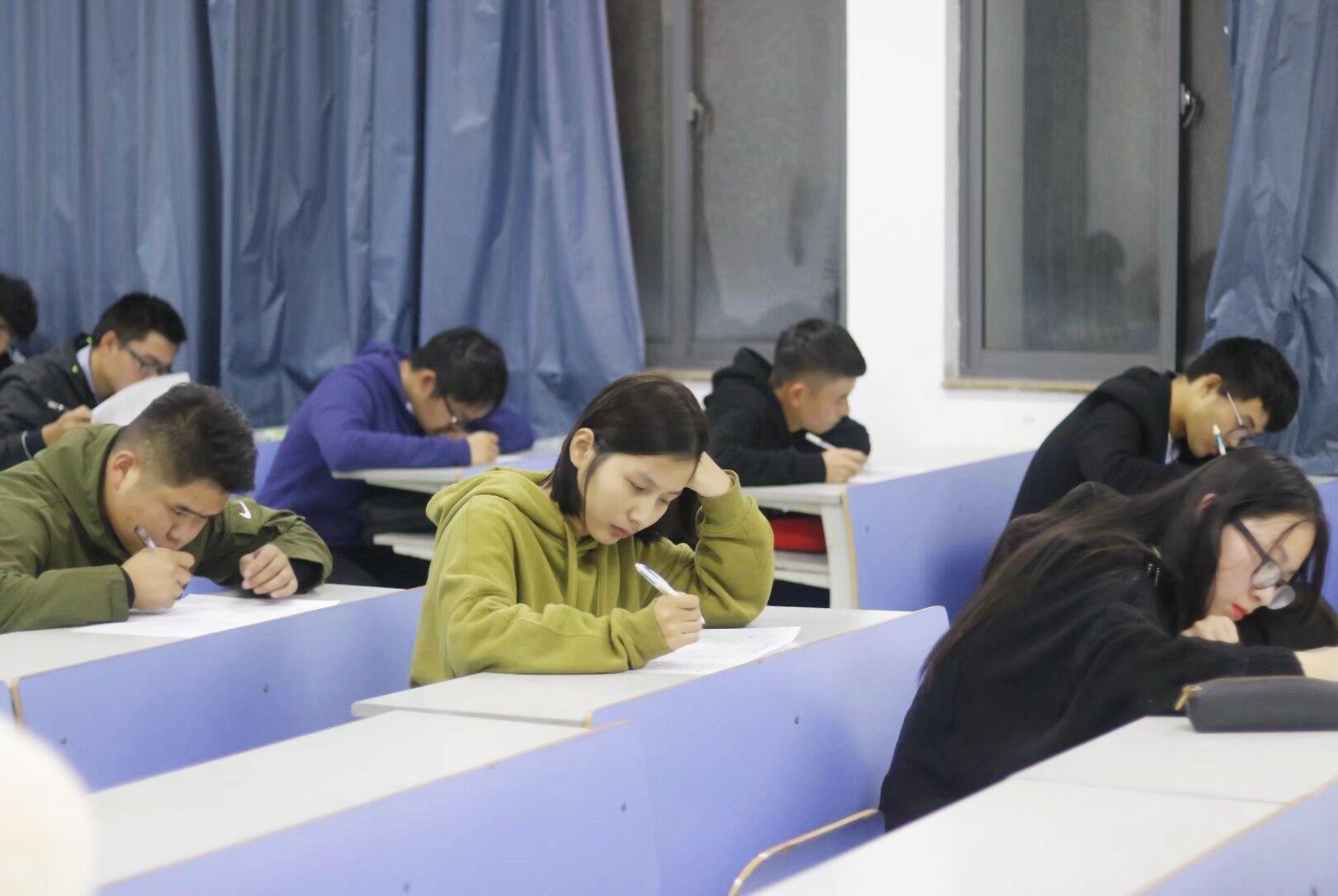 为什么选调生比较香,选调生真的出路很好吗