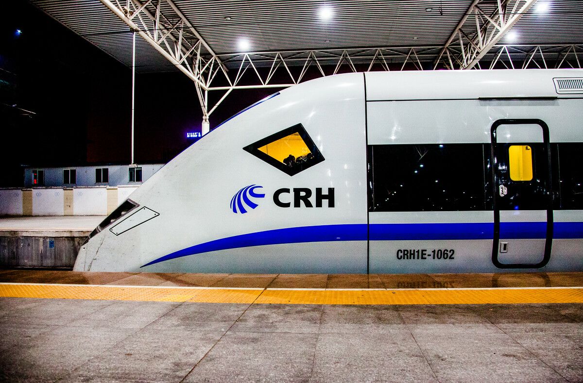 中国时速200km的铁路,中国时速350公里的货运动车组