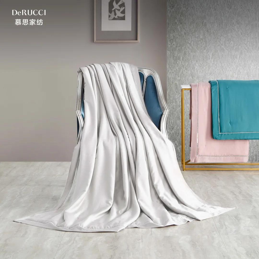 蚕丝被清洗注意事项有哪些,蚕丝被清洗方法和注意事项