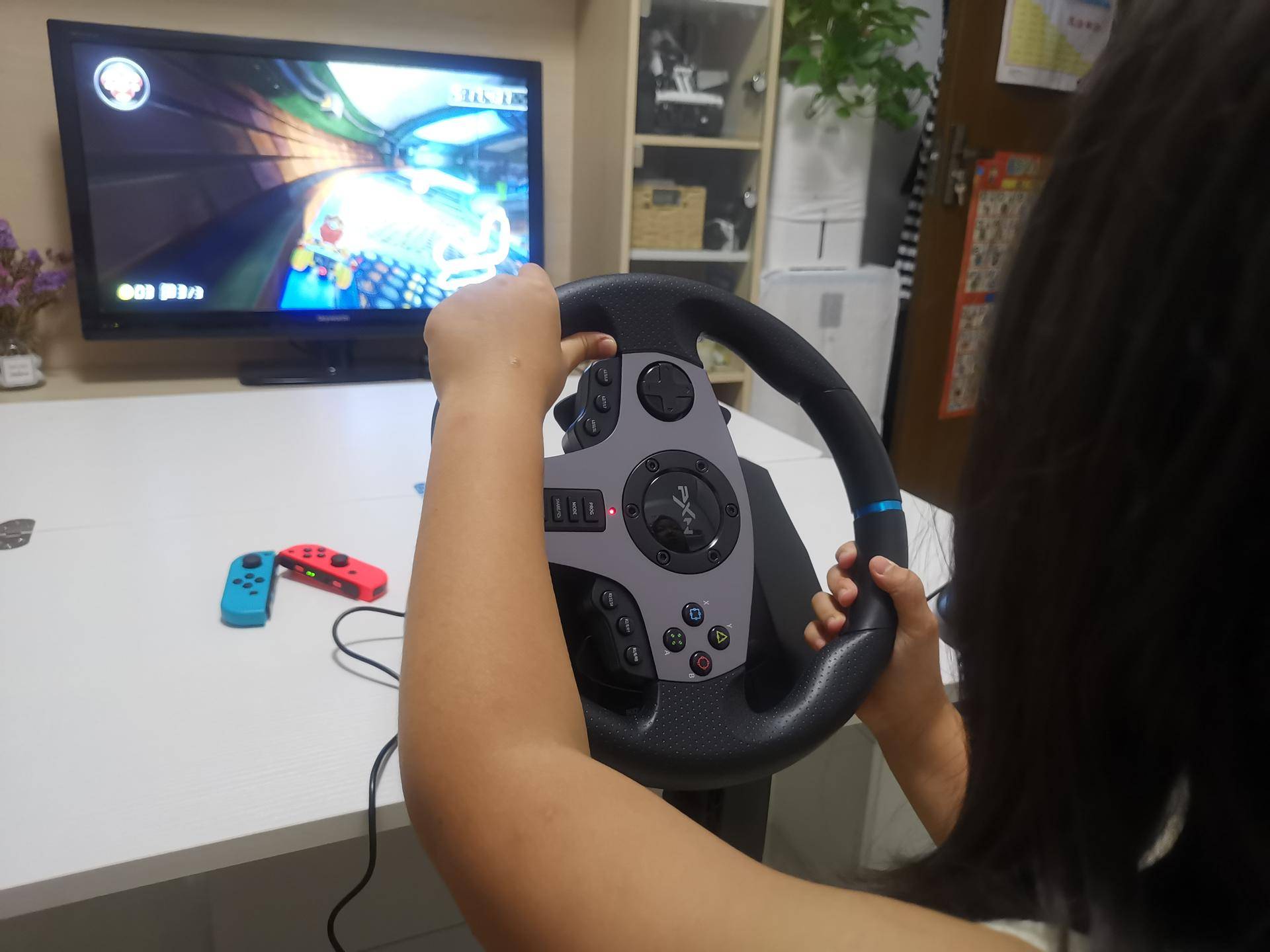 莱仕达v9方向盘深度评测,莱仕达v9玩地平线5方向盘