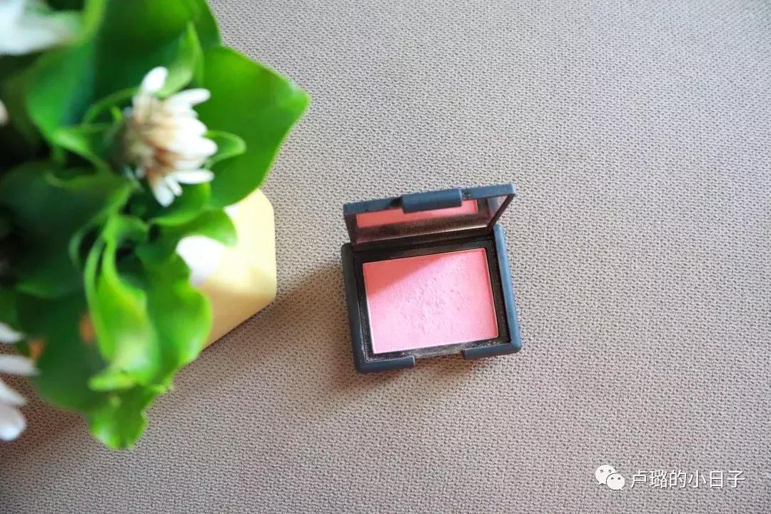 没这10样产品,我根本不敢出门!外出旅行化妆包大公开