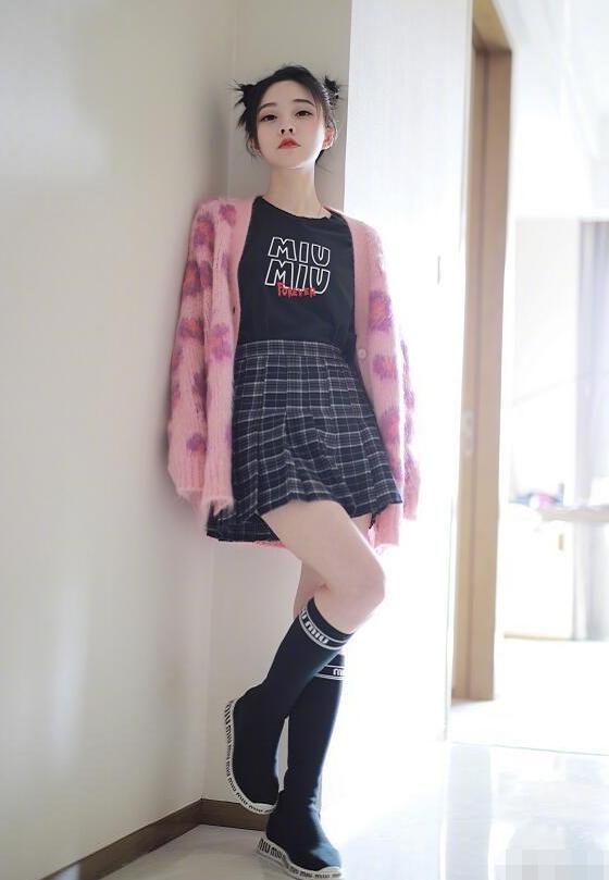 冯提莫一米五完整版,冯提莫一米五完整版路人