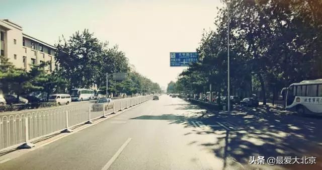 龙潭湖中湖公园游乐场摩天轮攻略,近期龙潭中湖摩天轮什么时候亮灯