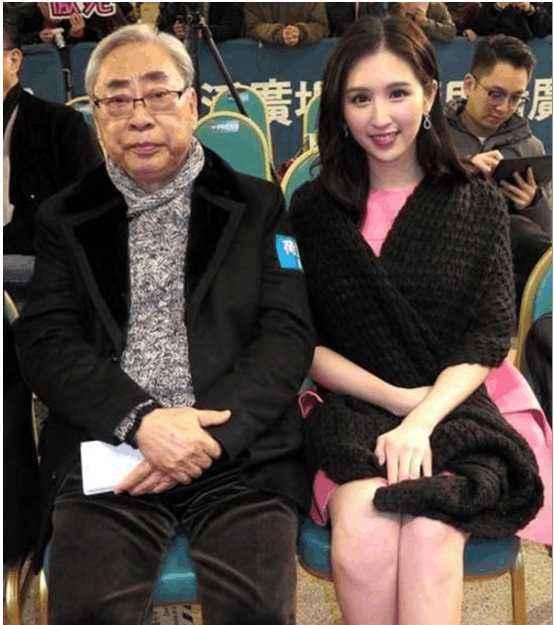 亲爸将她“推给”富豪赚钱还债，3年“爷孙恋”分手后，现状唏嘘