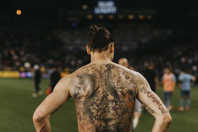 伊布对c罗和梅西的评价,伊布评价c罗梅西