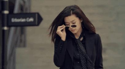 韩国女明星穿的衣服曝光,韩国女明星的衣服都是从哪里买的