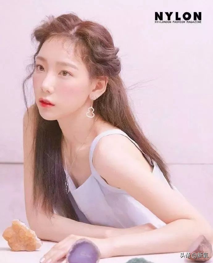 泰妍奚梦瑶,158和178情侣穿搭