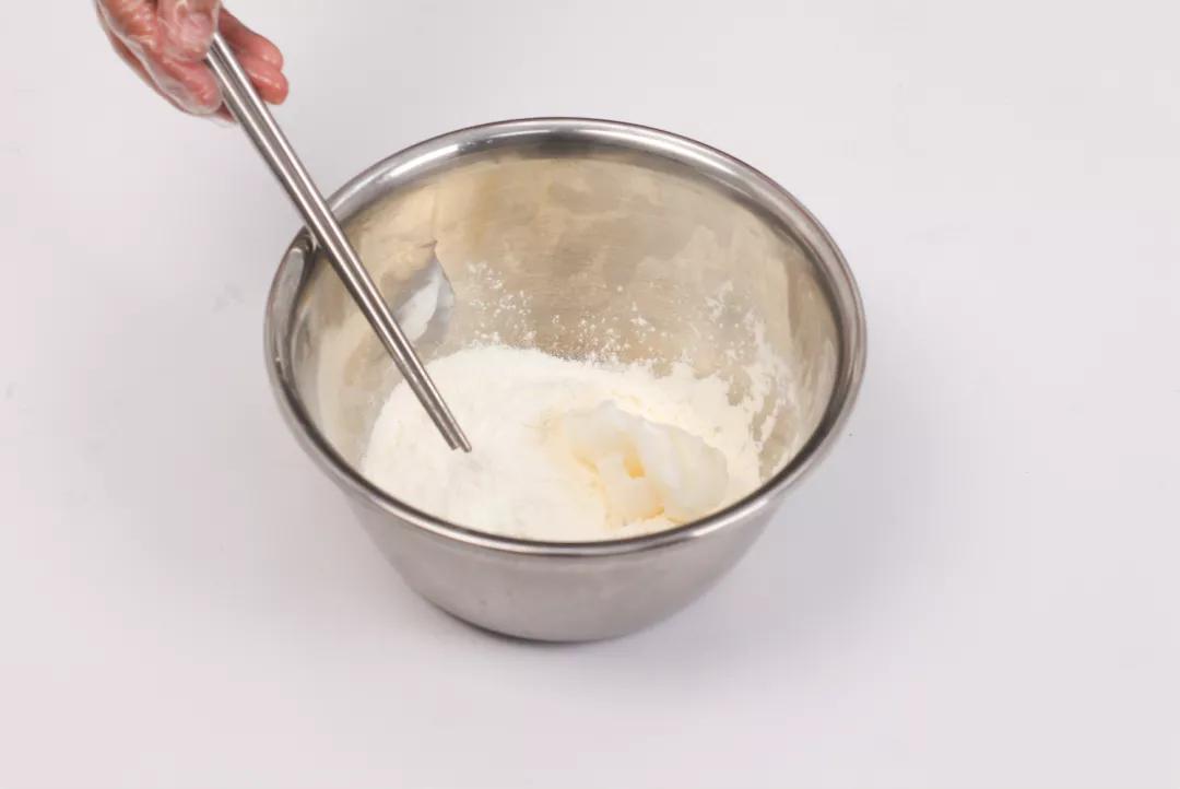 云南玫瑰鲜花饼好吃实惠味更美,云南玫瑰鲜花饼五种口味