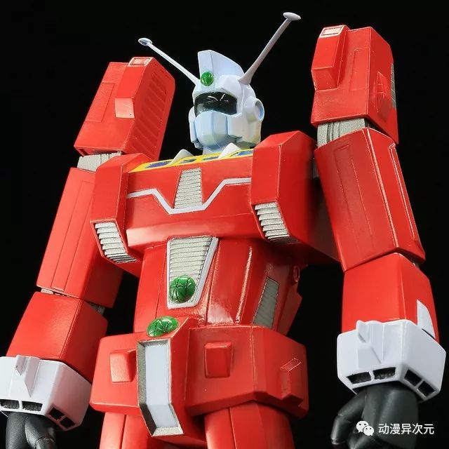 历史上火力最强的机器人,海洋堂《传说巨神伊迪安》伊迪安