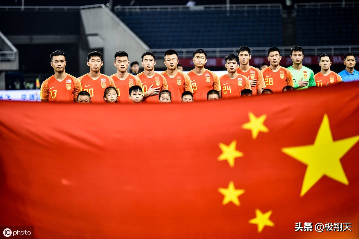 u23国足2-1马来西亚张玉宁点射,u22张玉宁完整视频