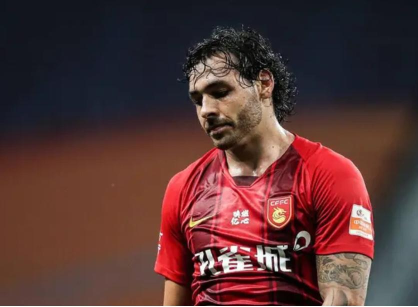 高拉特国足首发,高拉特亚冠最佳球员