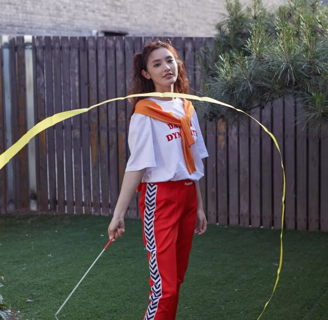 你买你的赵品霖，我买我的*明徐**浩！hummel入驻16N宝藏剁手对话