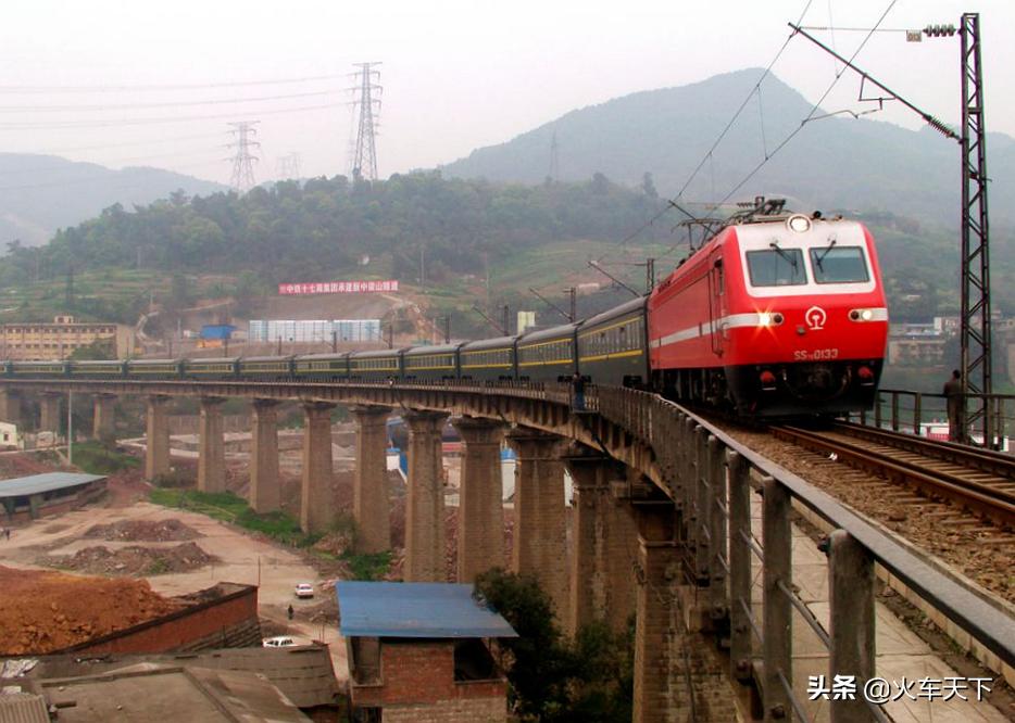 重庆到拉萨z223火车时刻表,重庆到拉萨的火车每天都有吗