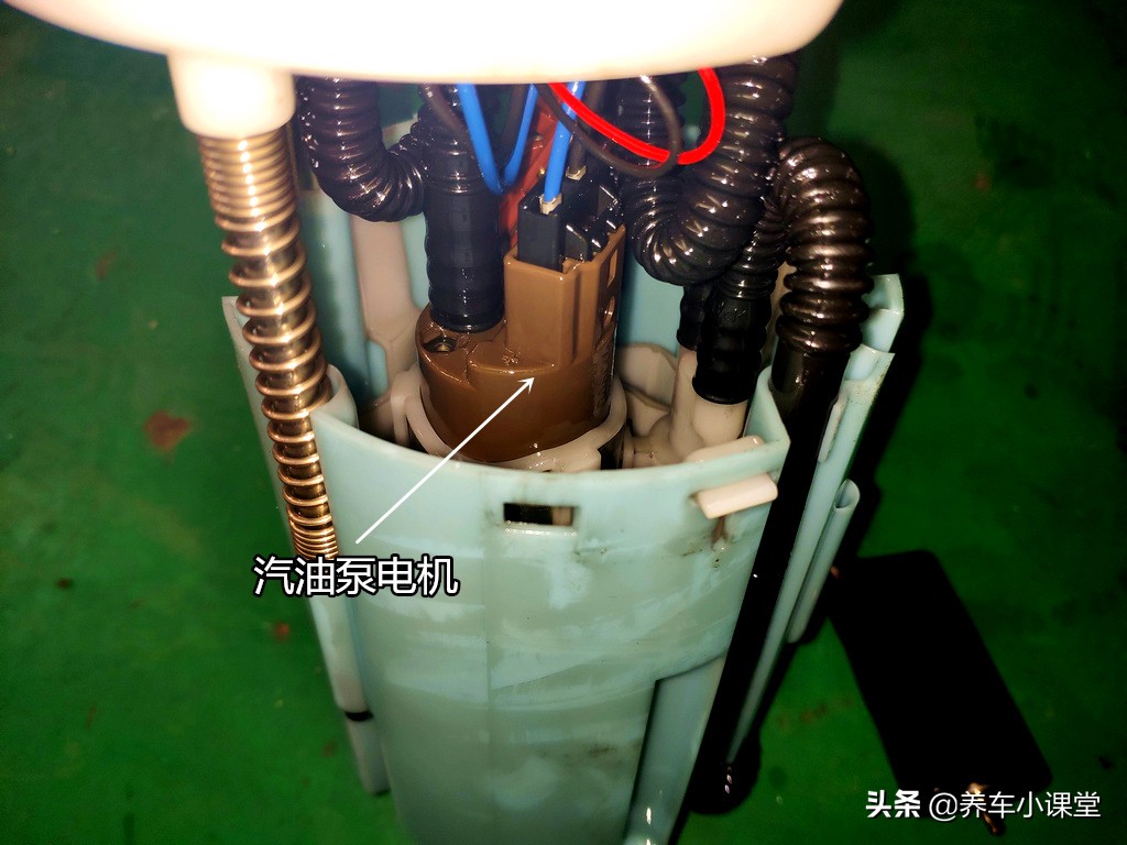 车子油工用不上怎么回事,汽车汽油泵坏了怎么应急启动