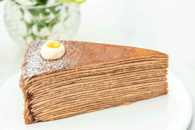 想试试在玻璃“千层”里吃蛋糕的感觉吗？