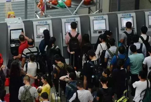 董卿说青春期的孩子怎么管教,董卿告诉孩子这就是教养