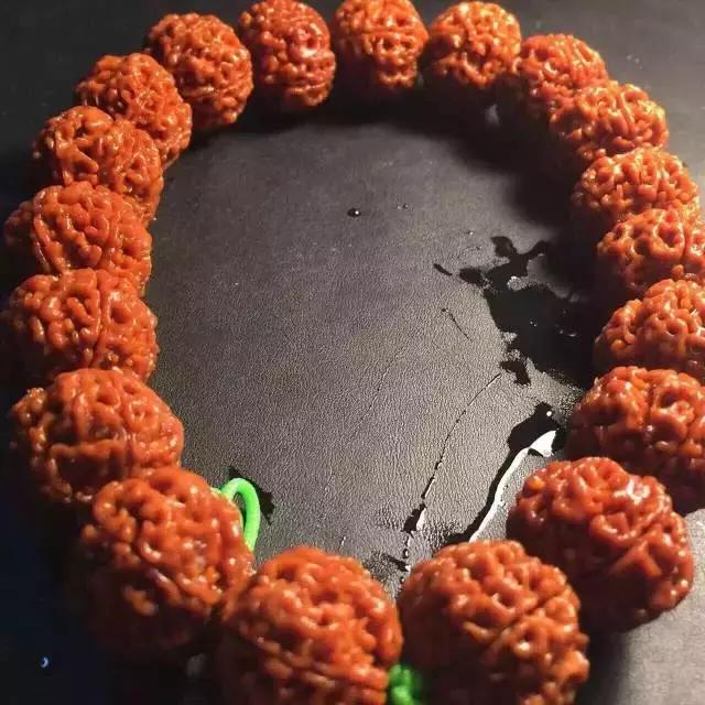 什么是金刚菩提鹰爪纹路,金刚菩提表面纹路磨损