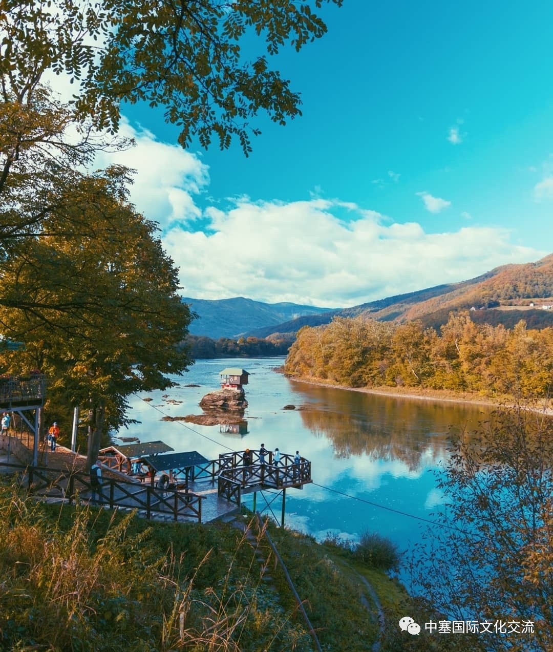塞尔维亚孤单星球,塞尔维亚十大孤独星球