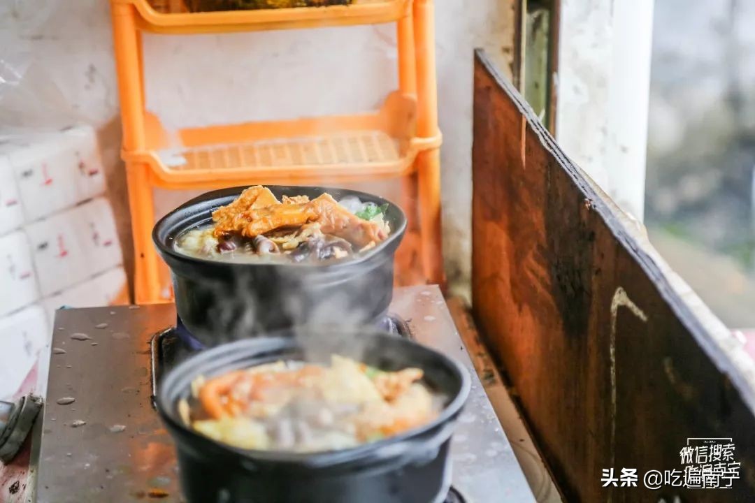 没吃过路边摊的麻辣烫,广西南宁街边老牌牛杂